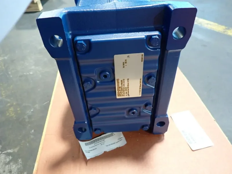SEW EURODRIVE 1.5HP GEAR MOTOR  -  KA77B DRN90S4/BE2HR