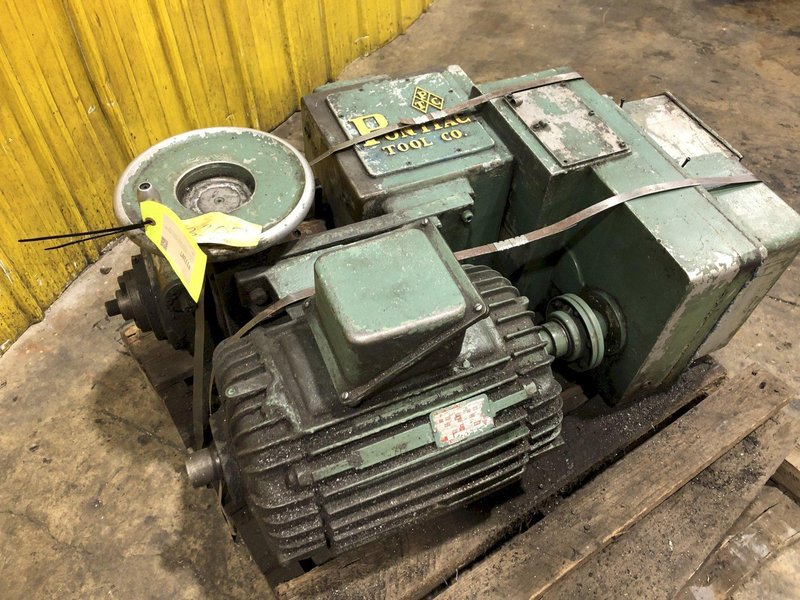 30 HP &amp; 50 TAPER PONTIAC MODEL MH30-TR7 VERTICAL MILLING HEAD: STOCK #13207