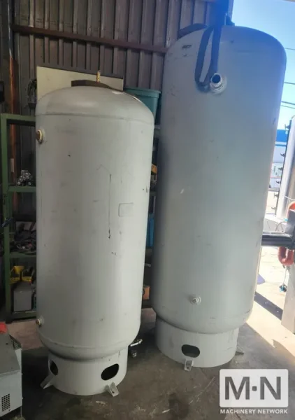 30 HP Quincy QOFT-30V Oil-Free Vari-Speed Rotary Screw Air Compressor Package - New 2021