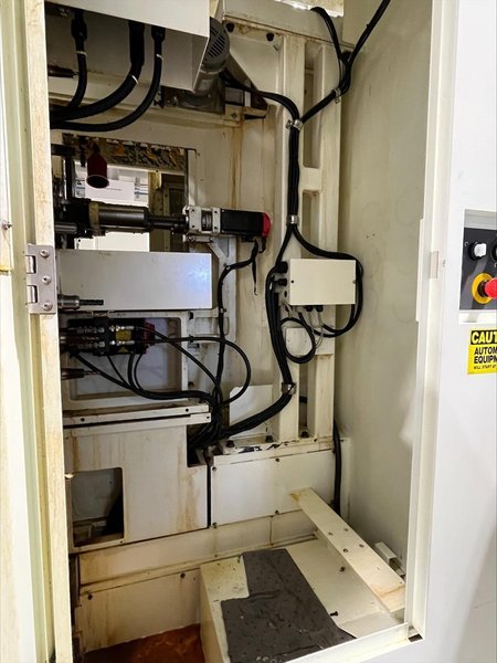 Kitamura Mycenter HX300IF Dual-Pallet HMC, 2008 – Chip Conveyor, 40 Tool ATC, 20,000 RPM Spindle