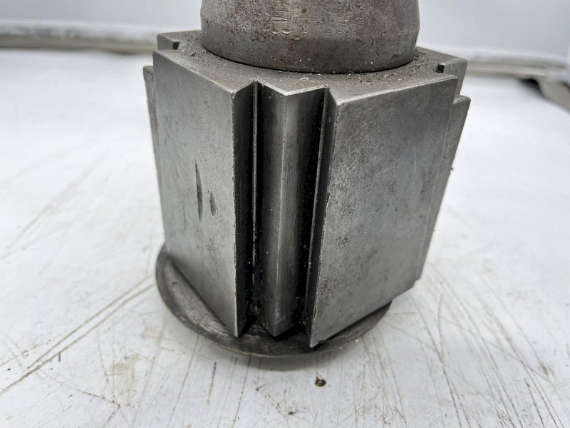 ALORIS TOOL POST [USED] STOCK #15972