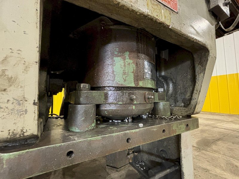35 TON BLISS MODEL #C35 AIR CLUTCH OBI PUNCH PRESS, 3" STROKE: STOCK #21171
