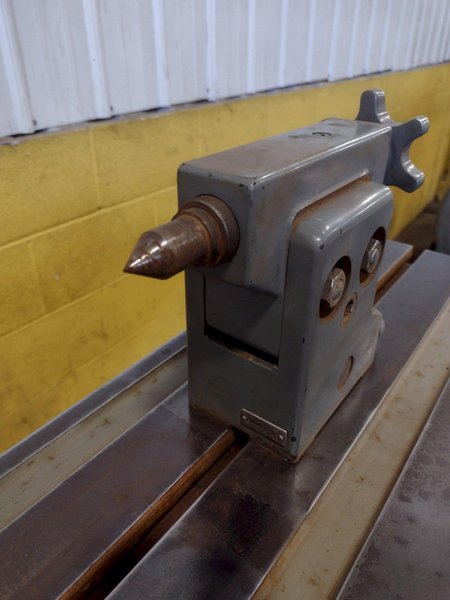 LEITZ OTICAL DIVIDING HEAD WITH TAILSTOCK, BED &amp; STAND: STOCK 17369