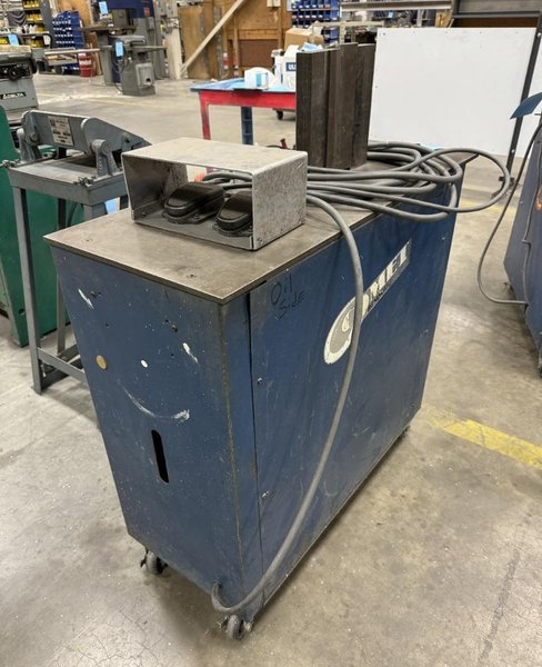 COMET HYDRAULIC BEND-WIZ VERTICAL PRESS BRAKE: STOCK #78647