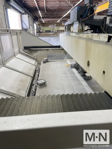 2005 INTERMAC MASTER 33M MACHINING CENTER