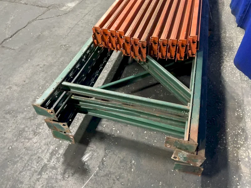 36" X 180" PALLET RACKING   -  RIDGURAK