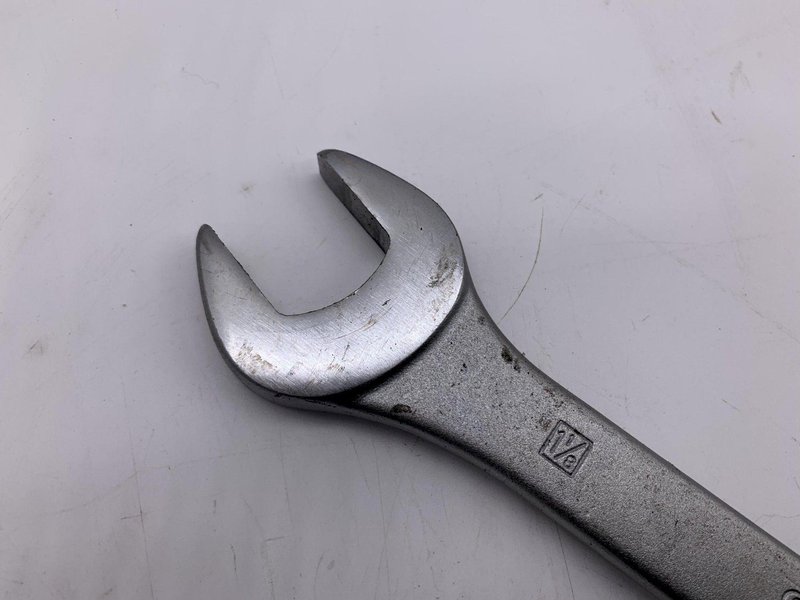 1-1/8 STANLEY 86-845 WRENCH STOCK #15693