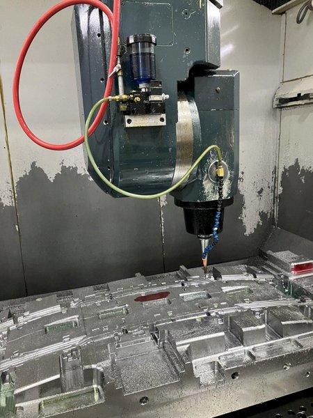 Parpas Diamond  5 Axis Linear Gantry Type  Vertical  Machining Center