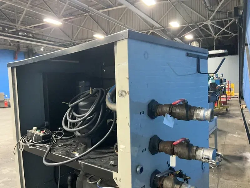 CONAIR 22 HP CHILLER  -  ECW15