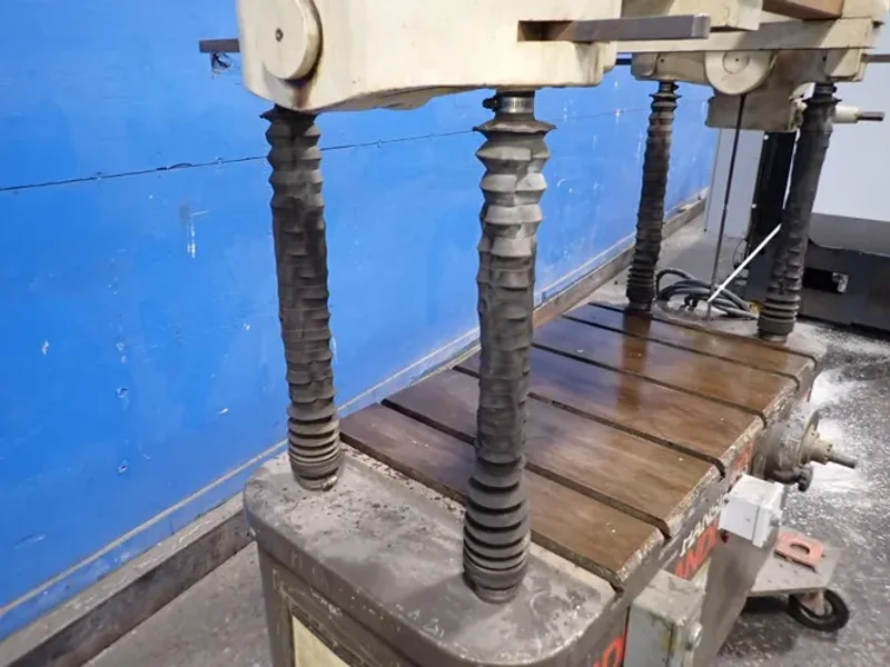HANSFORD MFG CORPORATION 4000 IN. LBS. DIE HANDLER  -  1020