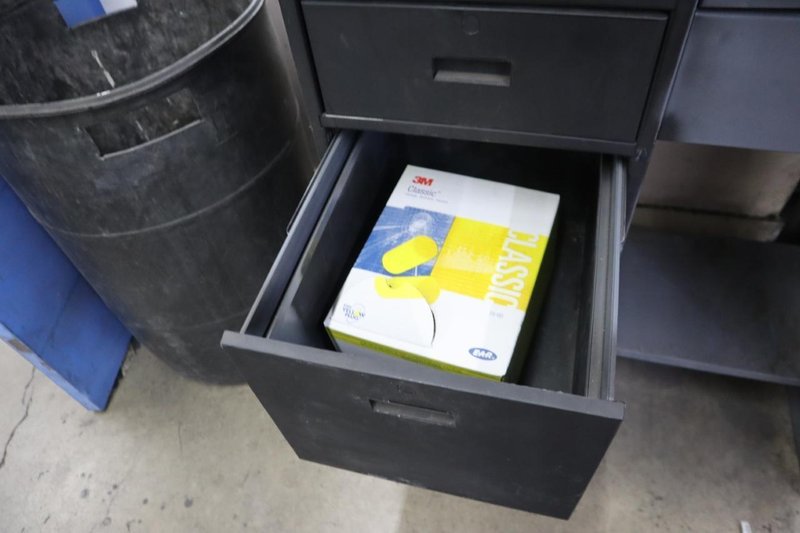 Metal Shipping Desk 4 Drawers and Lower Shelf- Auction Item