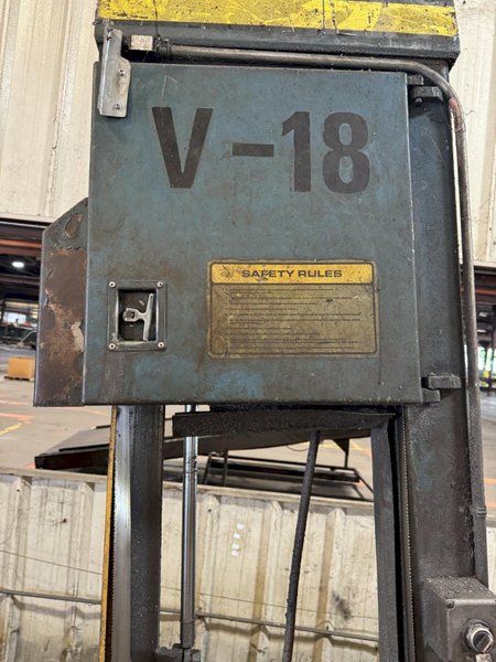 18" X 20" HYD-MECH MODEL #V18 VERTICAL TILT FRAME BAND SAW: STOCK #23400