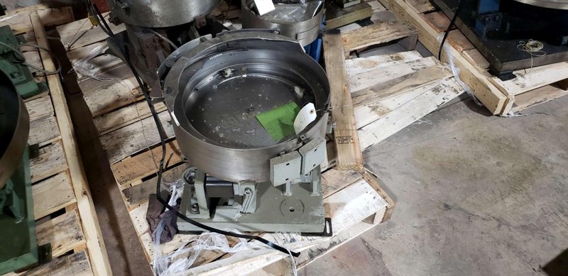 18″ CW Feeder Bowl