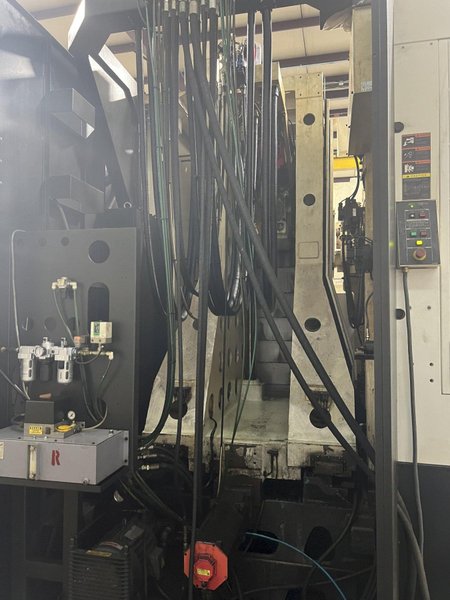 Hyundai Wia #KH1000, CNC horizontal machining center, 82.6&quot; X, 53.1&quot; Y, 55.1&quot; Z, 8000 RPM, 35 HP, CT50, Fanuc, 2010 - LOW PRICE