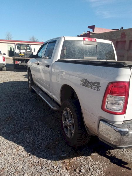 Dodge Ram 2500 Tradesman Heavy Duty 4×4 Pickup, 2020