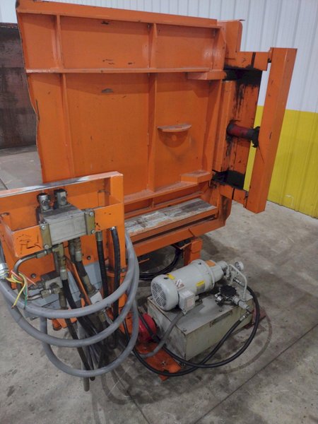 CHERRY INDUSTRIAL PALLET INVERTER: STOCK #23522