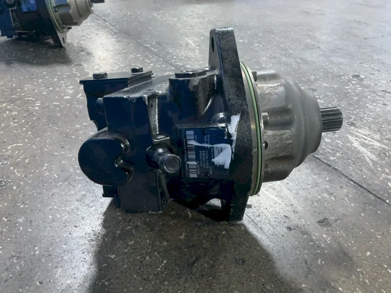 DANFOSS MOTOR TRACK DRIVE  -  51C060-1-RD1B