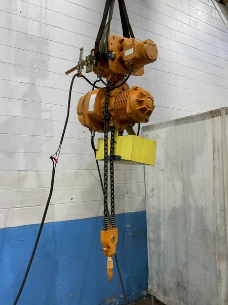 3 TON HARRINGTON ELECTRIC CHAIN HOIST &amp; POWER TROLLEY: STOCK #81310