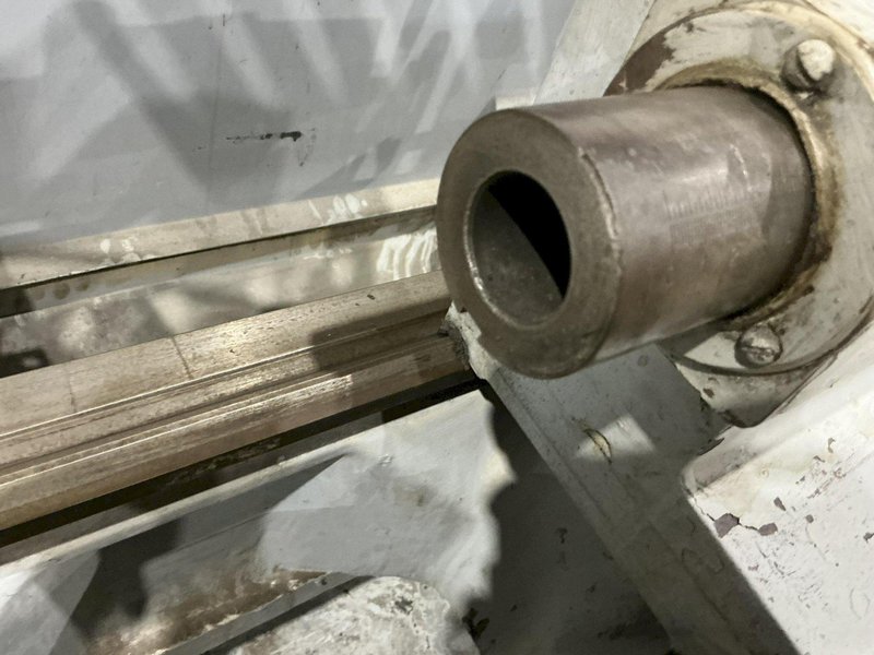 17" X 84" DOALL MODEL #16 ENGINE LATHE 2-5/8" HOLE: YOBRO #25681
