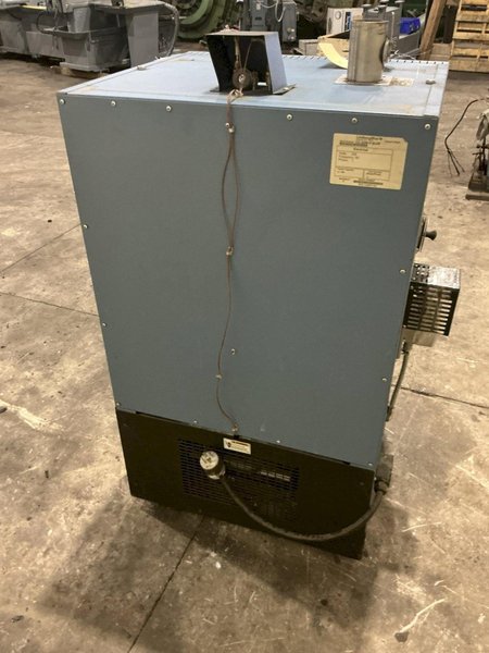 16" x 16" x 16" BLUE M MODEL #CC-02W-P-B-HP CONVECTION LAB OVEN: YOBRO #25842