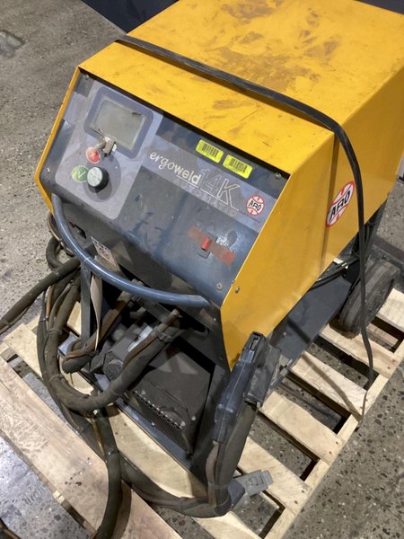 ARO ERGOWELD 14K V4 Mobile Spot Welder USED