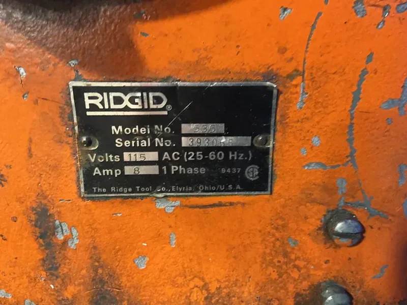 RIDGID 1/8”-2” PIPE, 1/4”-2” BOLT PIPE THREADER  -  535