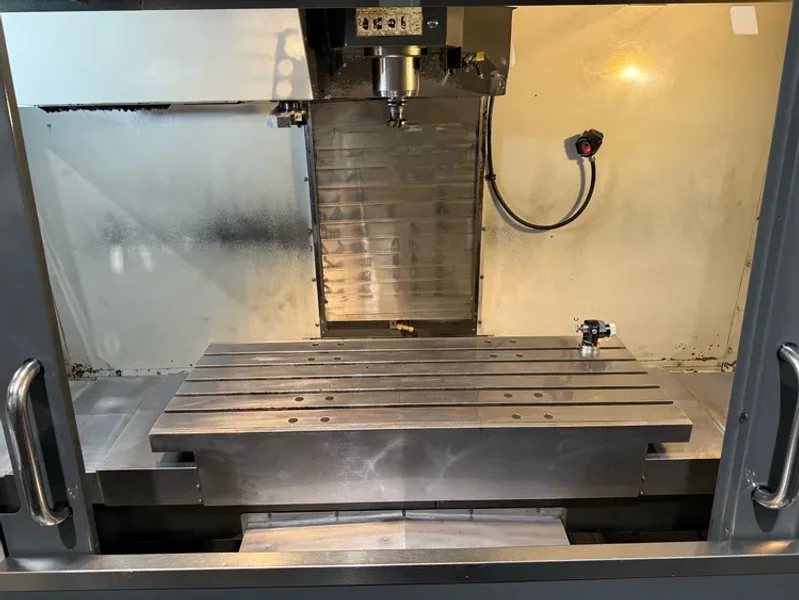 HAAS VF-4 CNC Vertical Machining Center 2013’ Wired 4th &amp; 5th USA # 7697