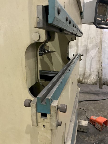 25 TON PREMIER 425 PRESS BRAKE: STOCK #80829