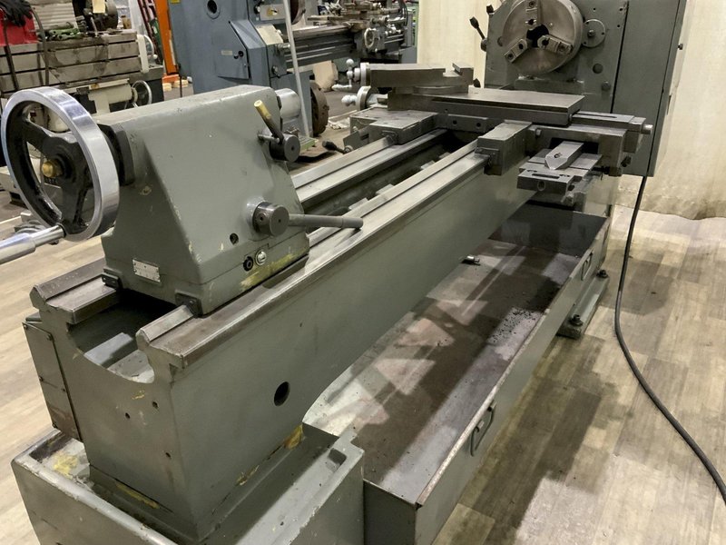 16" X 60" SOUTHBEND LATHE: STOCK #80804