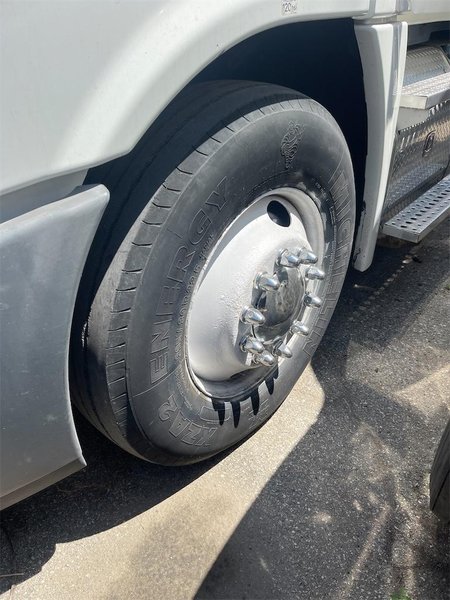 2017 Freightliner Cascadia 125 3AKJGLDR4HDHY0030