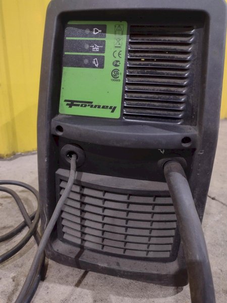 1/4&quot; FORNEY PLASMA CUTTER WITH BUILT IN AIR COMPRESSOR: YOBRO #24383