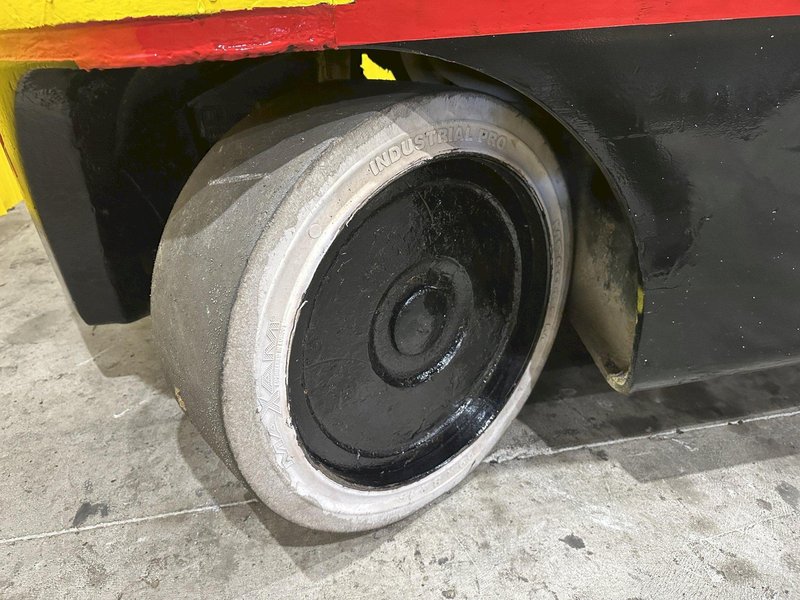 15,000 LBS HYSTER MODEL S150A LP GAS RIGGERS TYPE FORKLIFT: STOCK #22005