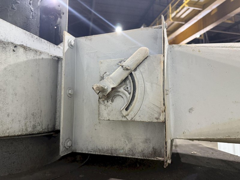 2,500 CFM UAS DUST-HOG MODEL F2500 MIST COLLECTOR: YOBRO #24129