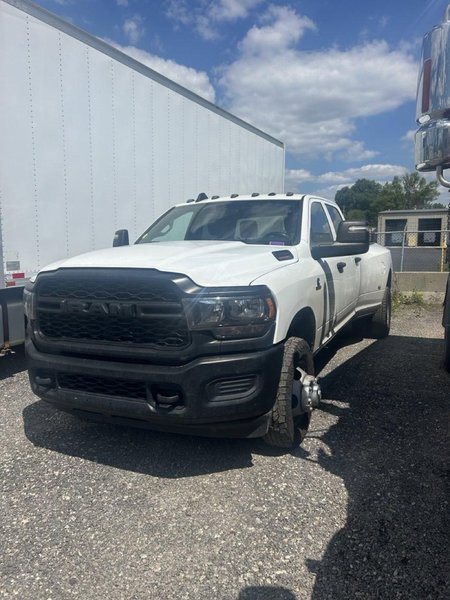 Ram 3500 – Dually, Cummins Diesel Engine, 2024