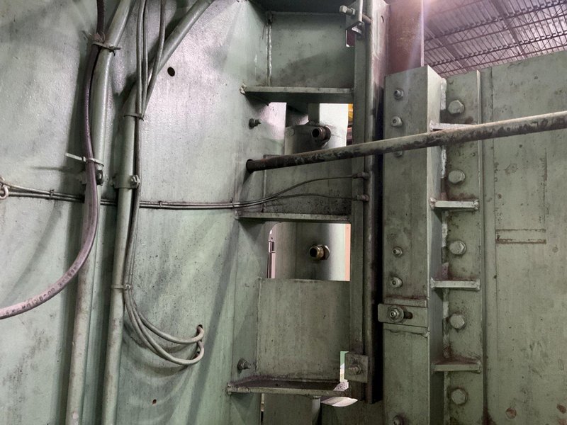 95 TON X 8' BETENBENDER HYDRAULIC PRESS BRAKE: STOCK #80833