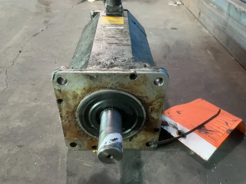 FANUC 15 AMPS A30/2000 AC SERVO MOTOR   -  A06B-0152-B075