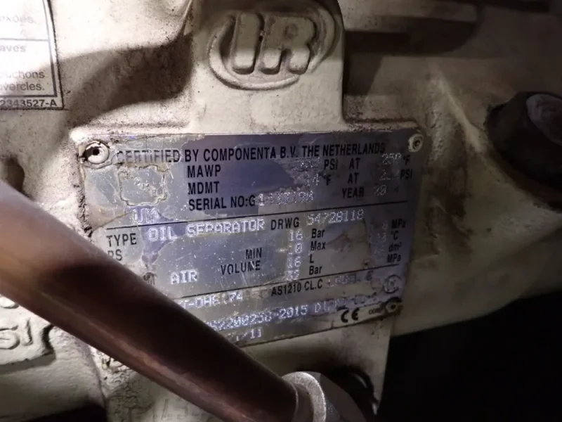 INGERSOLL RAND 65X26 AIR COMPRESSOR  -  UP6-25-125HA-