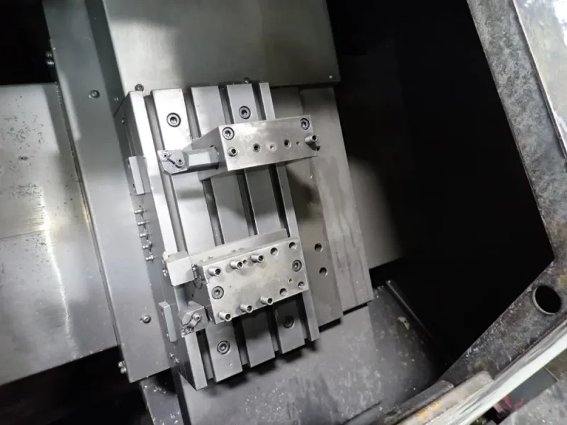 YANG IRON WORKS CO CNC LATHE  -  SML 12
