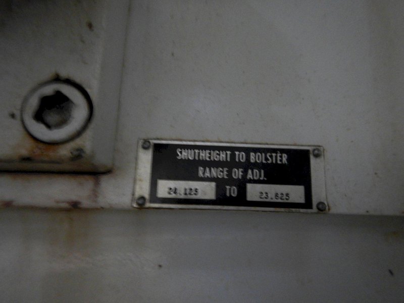 800 TON  MINSTER MODEL #90-800 KNUCKLE JOINT PRESS : STOCK #77652