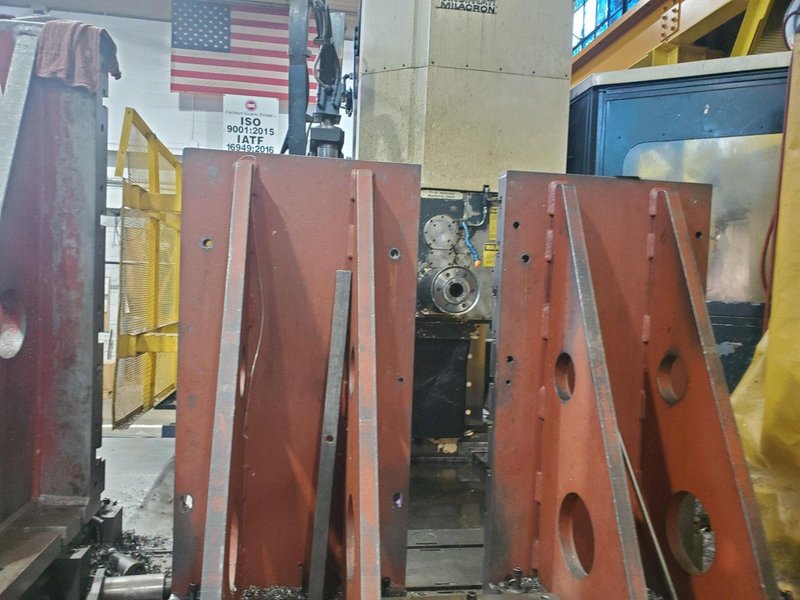 Cincinnati Milacron TC-30 CNC Horizontal Boring Mill, 1990 – Updated Fanuc 0i-MF Control