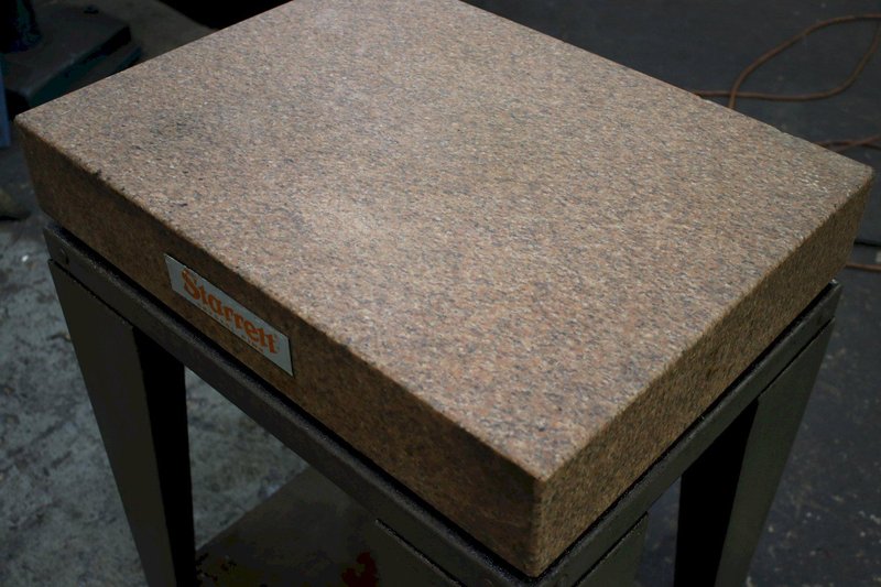 18&quot; X 24&quot; STARRETT PINK GRANITE PLATE ON STAND: STOCK #74829