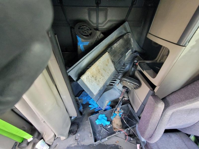 2013 Freightliner Cascadia 1FUJGLDR2DSBR0061