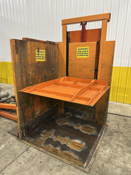 4,400 LBS CHERRY HYDRAULIC CLAMP &amp; FLIP PALLET INVERTER / TURNOVER MACHINE: STOCK #22320