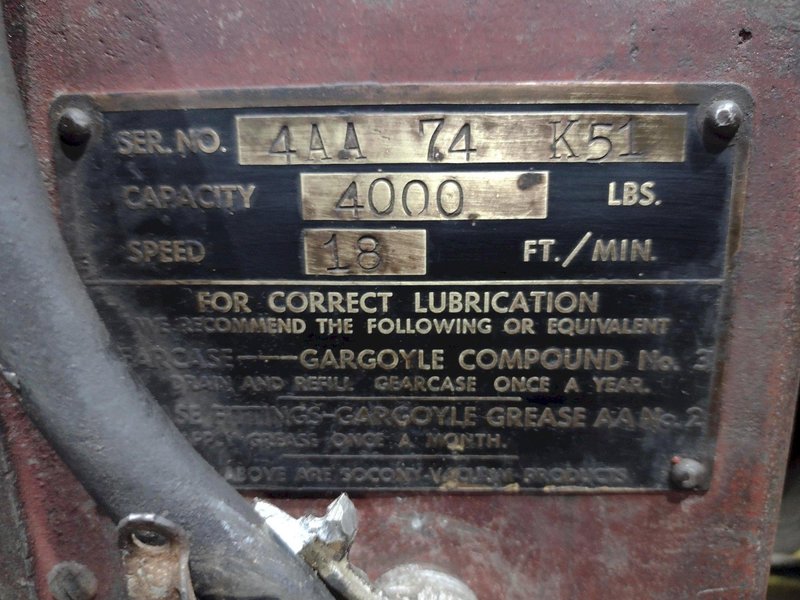 2 TON 4,000 LBS BOBCAT POWER CABLE HOIST WITH TROLLEY: STOCK #18938