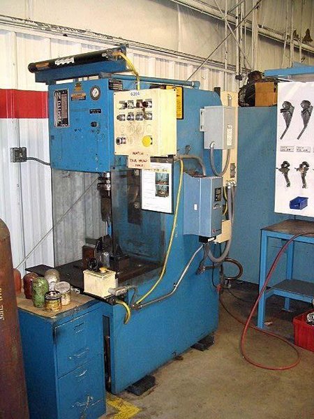 25 Ton Neff Hydraulic Press