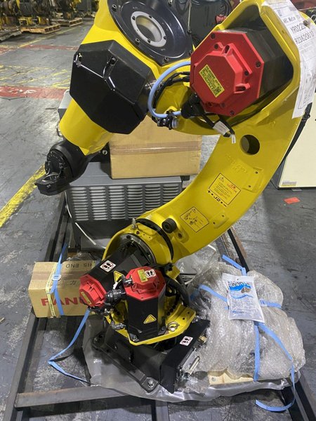 FANUC – ArcMate 120iD w/ R-30iB PLUS Controls Spot Tool+ Software NEW