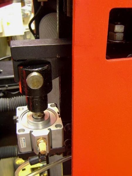 GMC MODEL FP-4075 HEAVY DUTY BELT SANDER