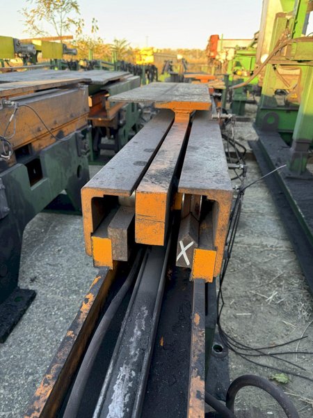 SIGNODE MATERIAL FLIPPER / LIFTER. STOCK # 1007524