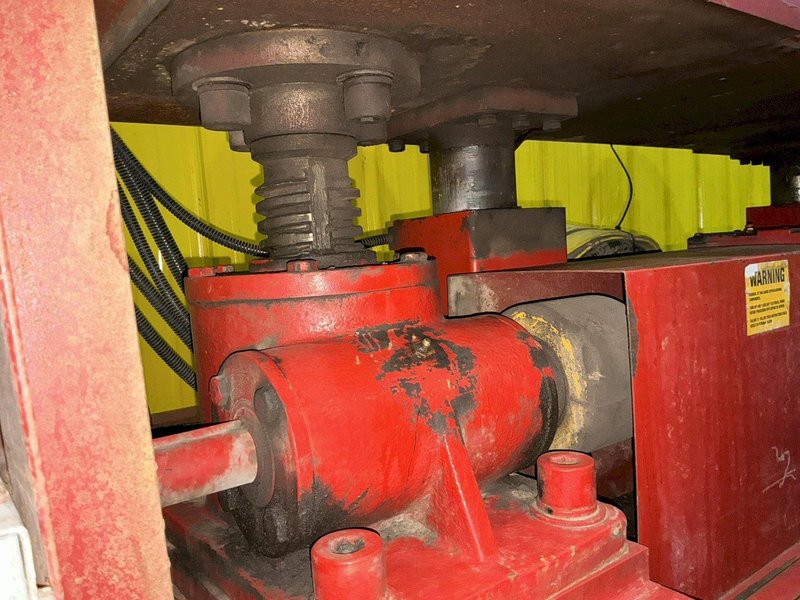 300 TON X 120" DIAMETER WELDWIRE MODEL #CAS-150 TRACK MOUNTED POWERED TANK TURNING ROLLS, 1 DRIVE &amp; 3 IDLERS: YOBRO #25736