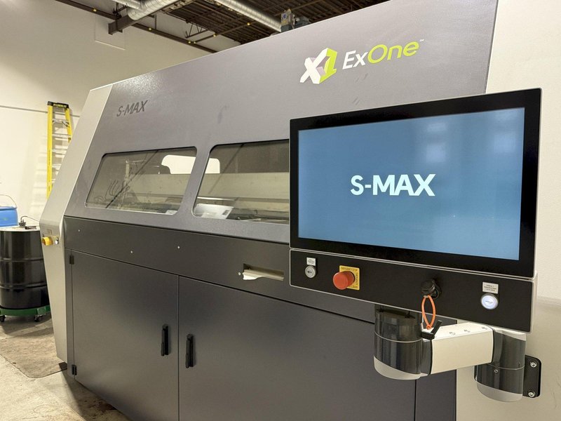 2021 ExOne type S-MaX 2.0 furan sand printer s/n 020.0227, rated at 400 volt, with traveling table type JB s/n 401.0342, sand transporter typeSC s/n 408.0687, 1800 x 1000 x 700 mm build box, up to 125/l/h per hour, S-Max pro software and controls